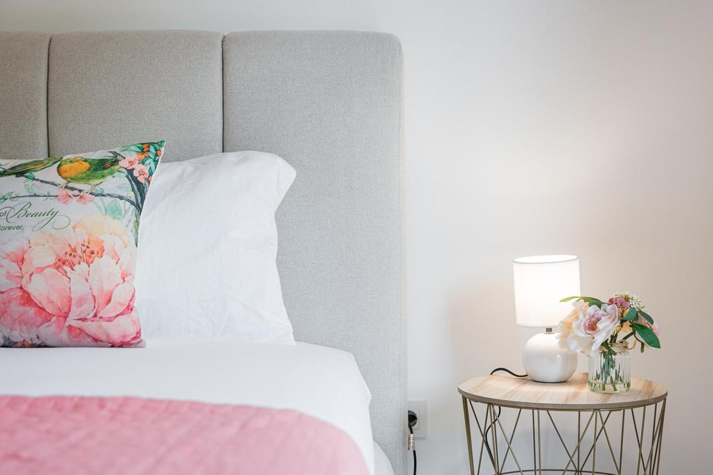 Guestready - Majestic Riverside Terrace In Coimbra Apartment Bagian luar foto