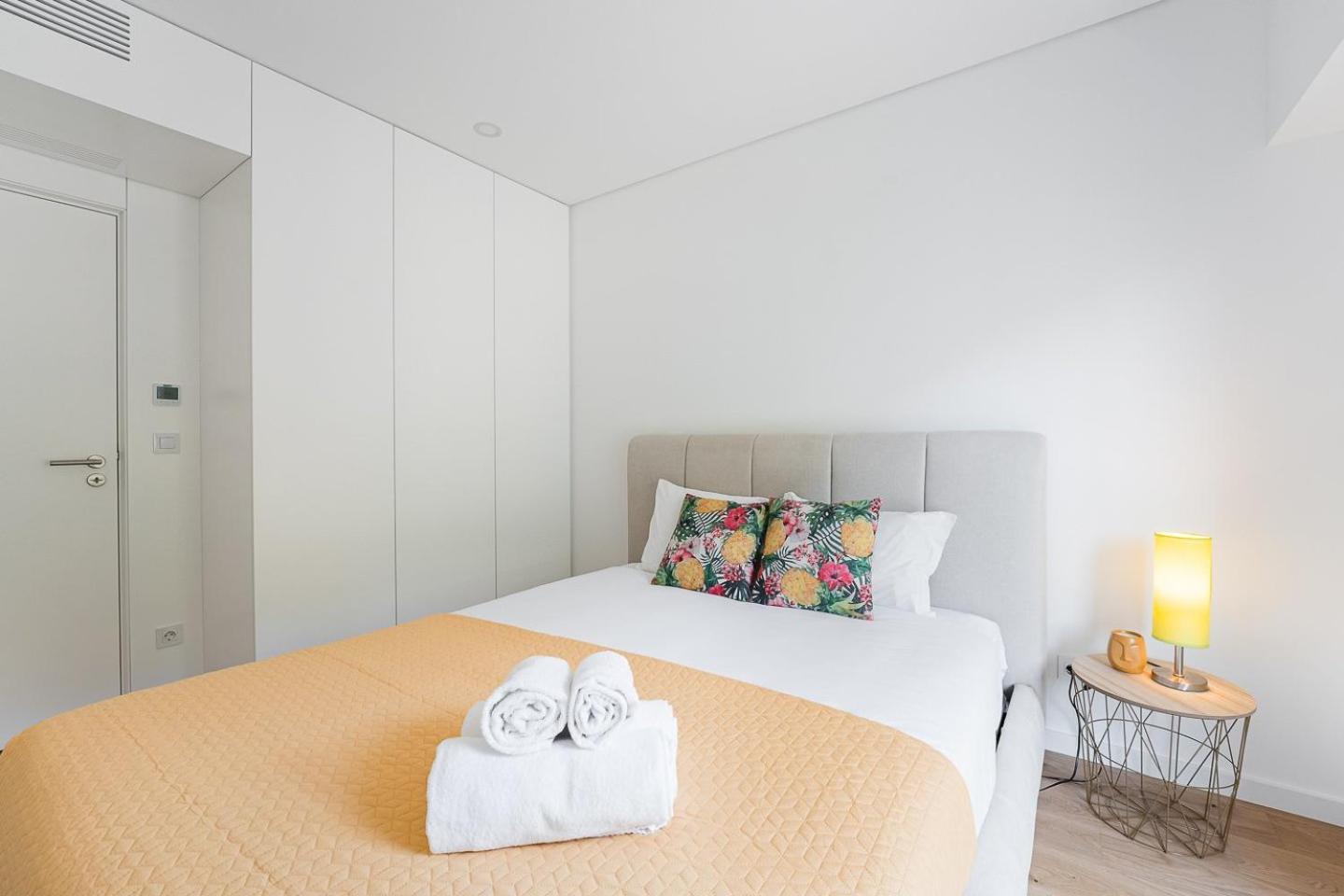 Guestready - Majestic Riverside Terrace In Coimbra Apartment Bagian luar foto