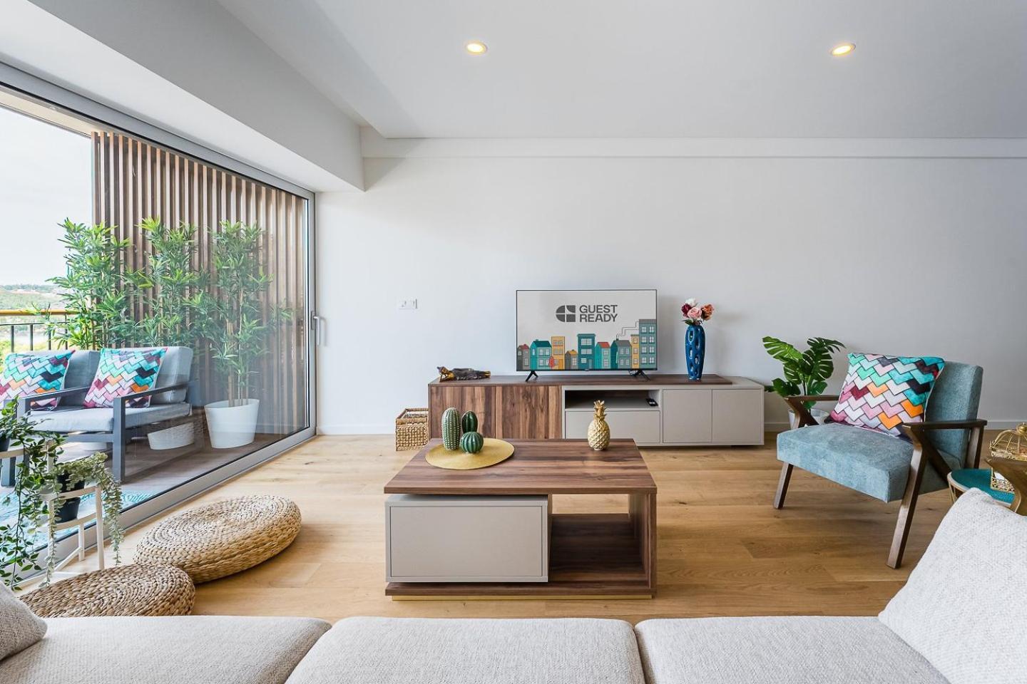 Guestready - Majestic Riverside Terrace In Coimbra Apartment Bagian luar foto