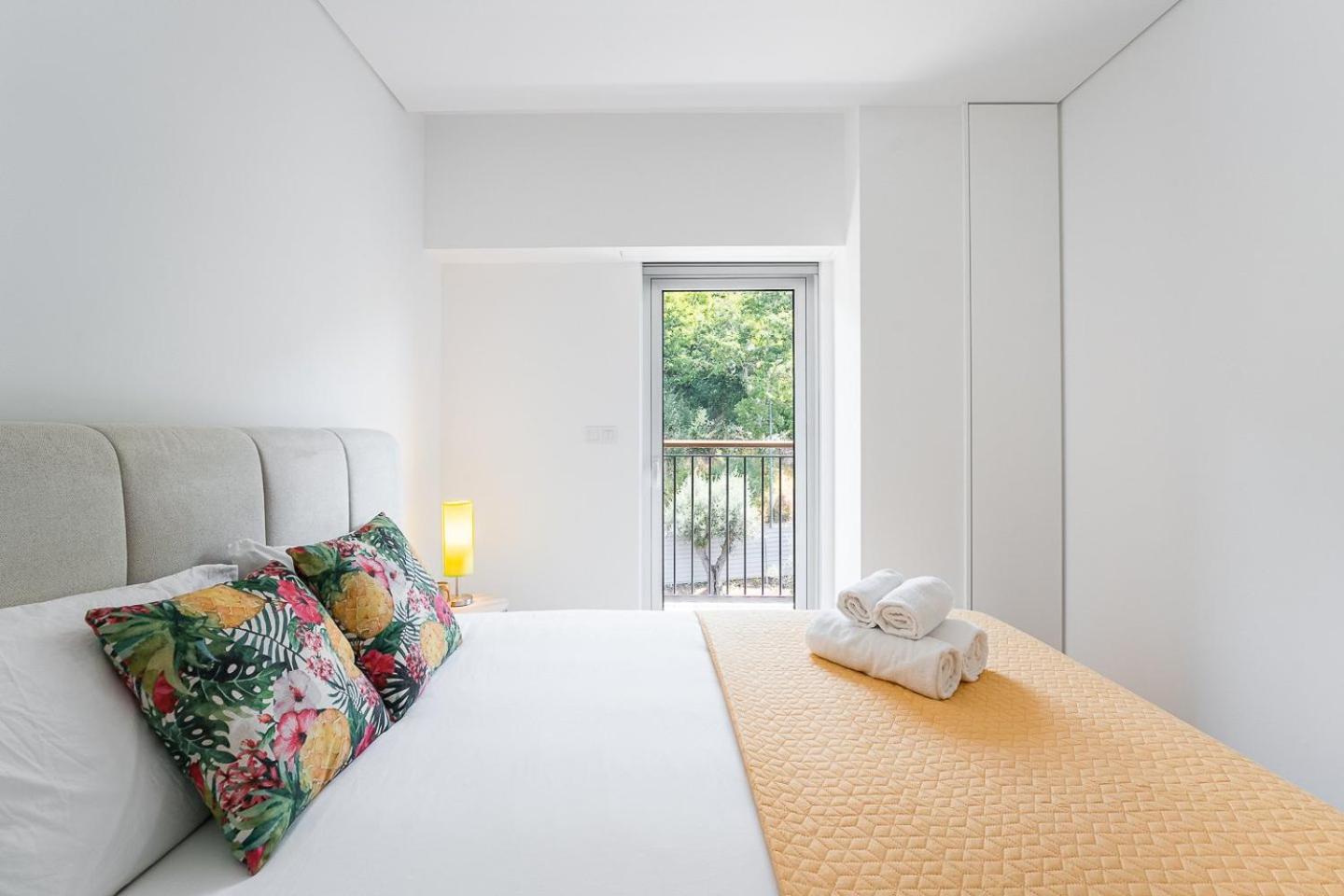 Guestready - Majestic Riverside Terrace In Coimbra Apartment Bagian luar foto